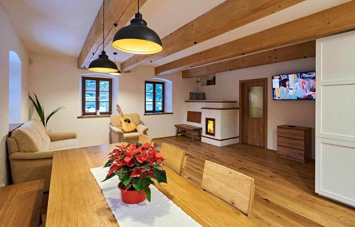 Na Jeleni Stezce Villa Chribska Exterior photo
