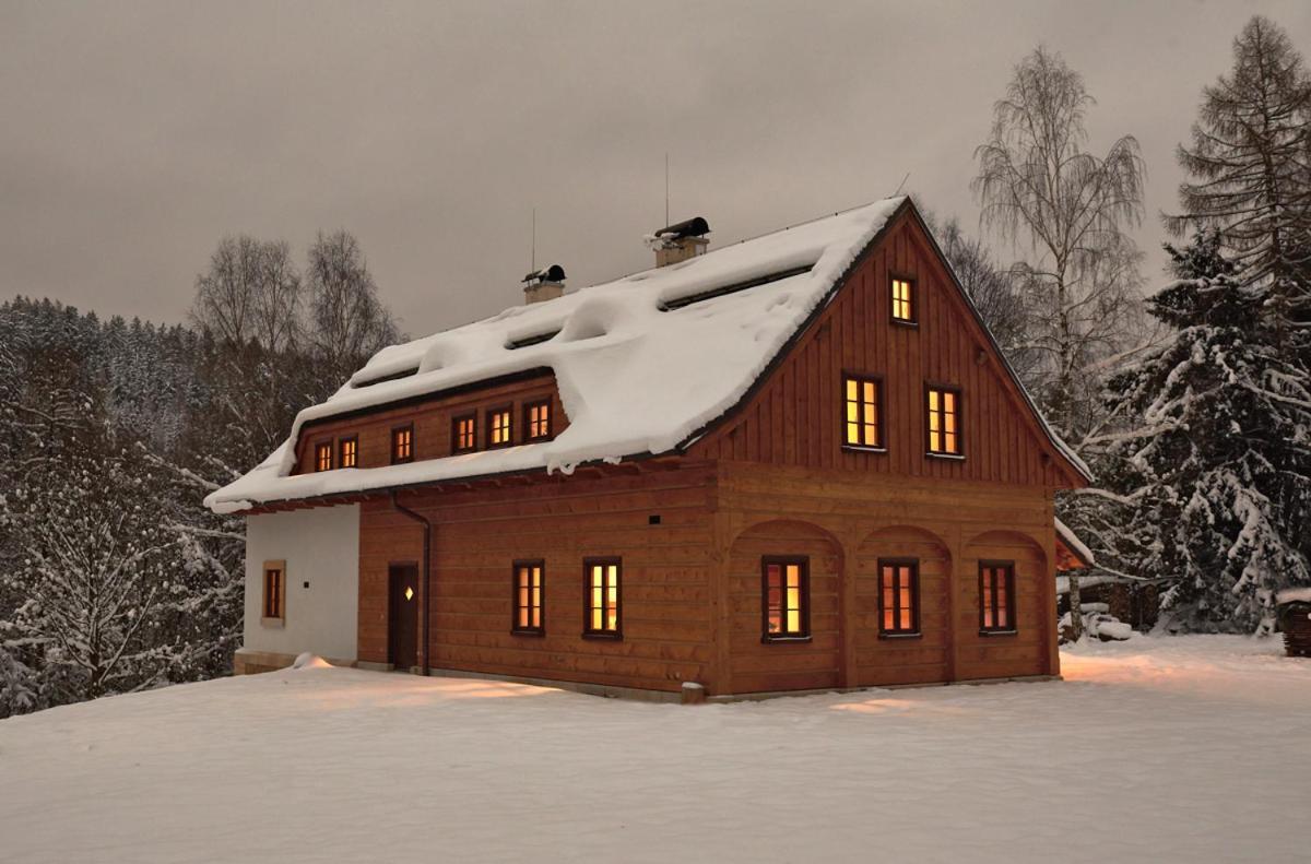 Na Jeleni Stezce Villa Chribska Exterior photo