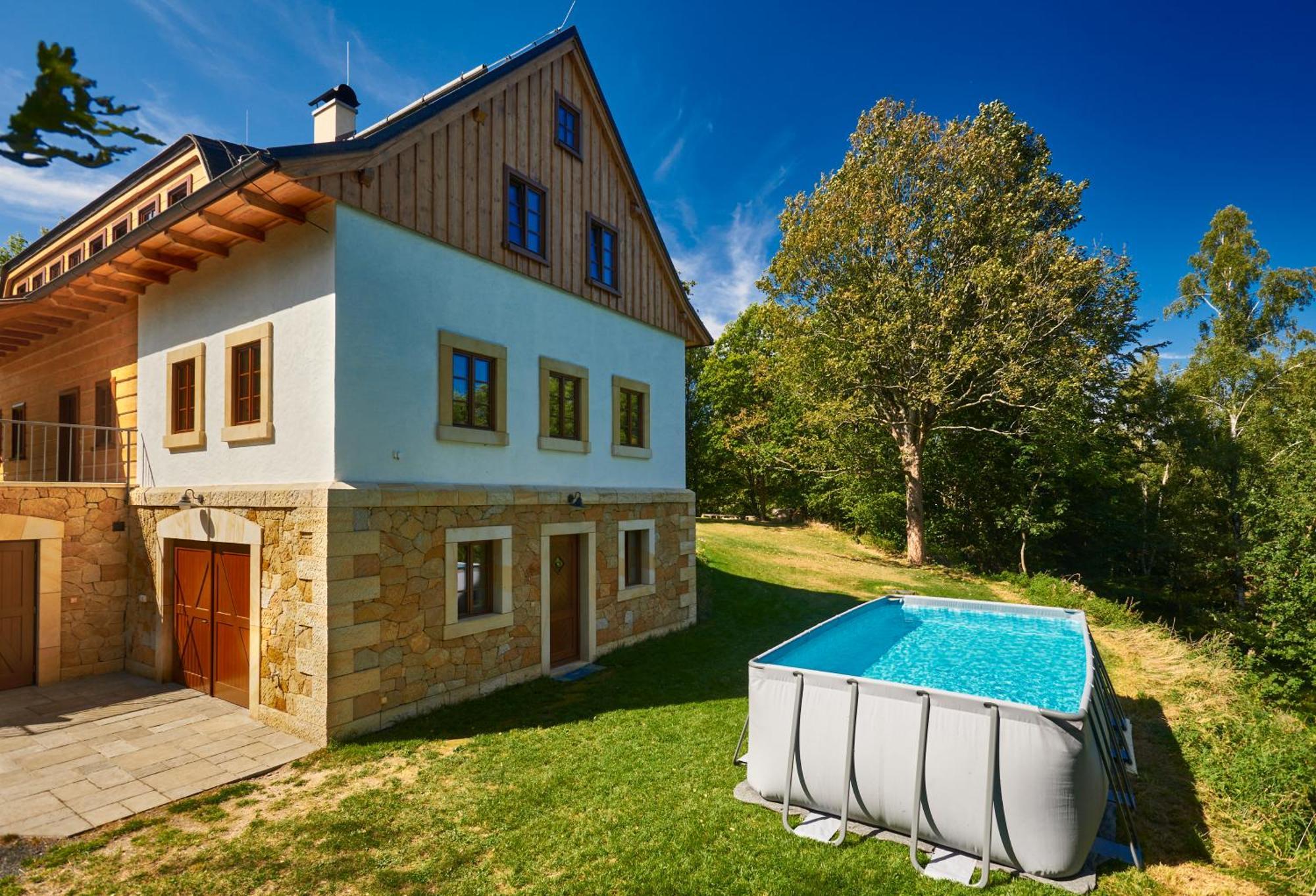 Na Jeleni Stezce Villa Chribska Exterior photo